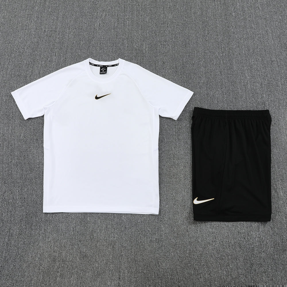 Nike set 25 white/black