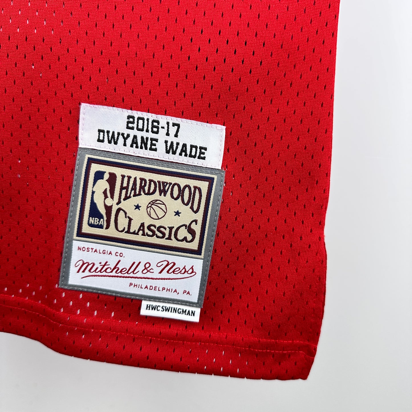 Men's Chicago Bulls Dwyane Wade Mitchell & Ness Red 2016/17 Hardwood Classics Swingman Jersey