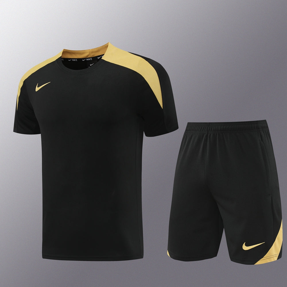 Nike Dri-Fit black/Gold