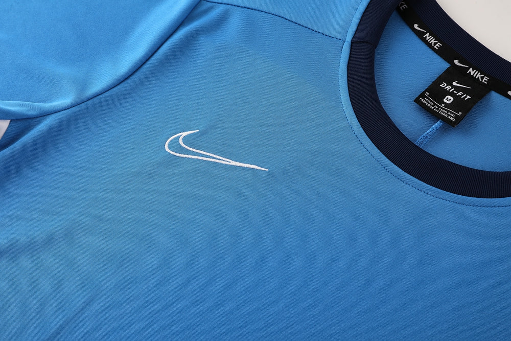 Nike training set blue