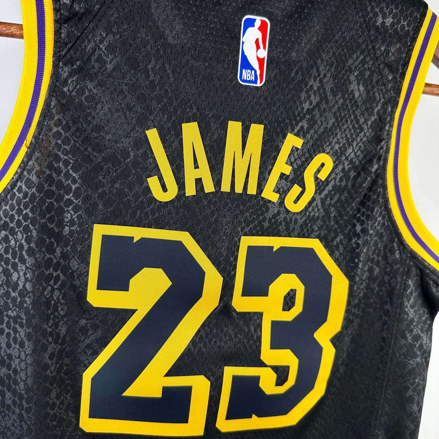 Nike NBA Lakers Lebron James Swingman Jersey