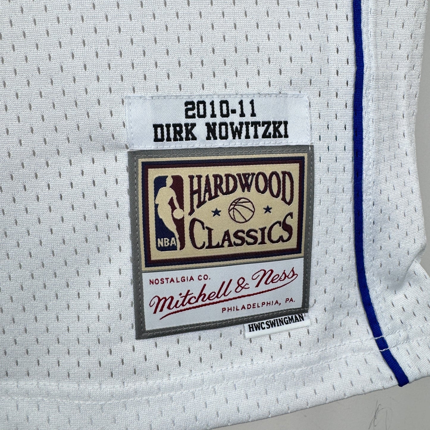 Men's Dallas Mavericks Dirk Nowitzki Mitchell & Ness White 2010/11 Hardwood Classics Swingman Jersey