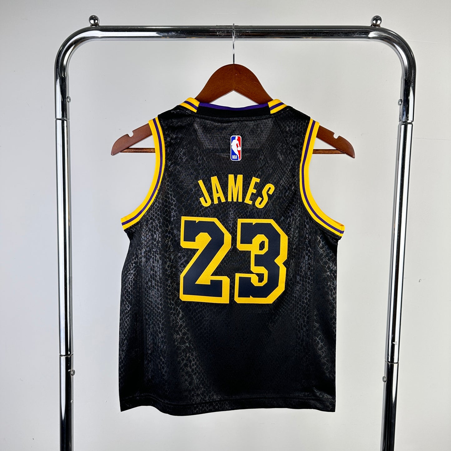 Nike NBA Lakers Lebron James Swingman Jersey