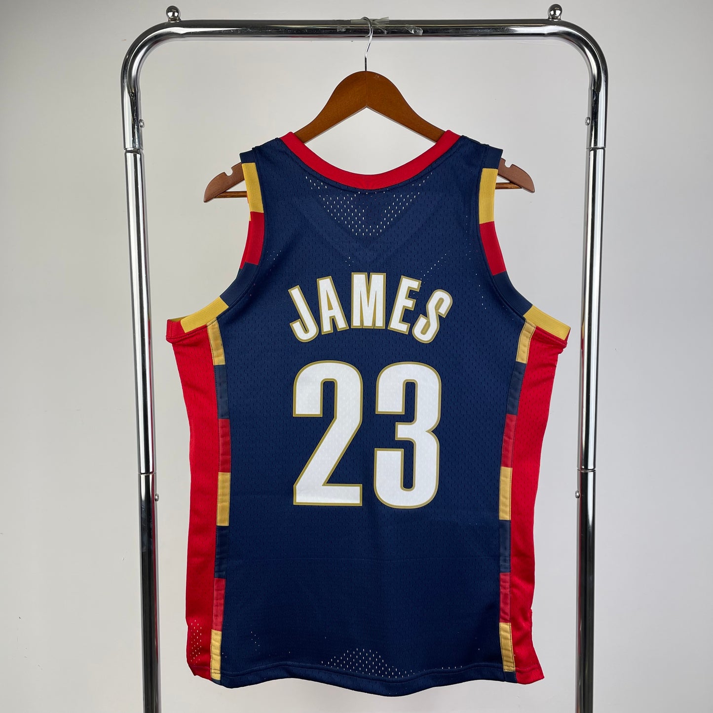 Lebron James Navy Cleveland Cavaliers Hardwood Classics Swingman Jersey