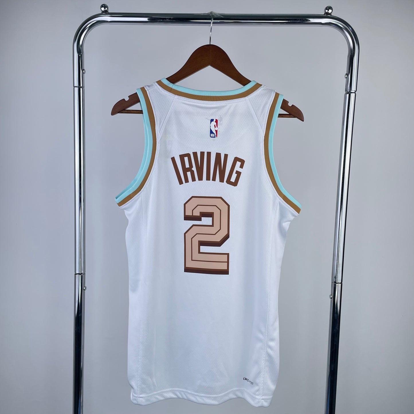 Cleveland Cavaliers 22/23 City Edition #IRVING #2