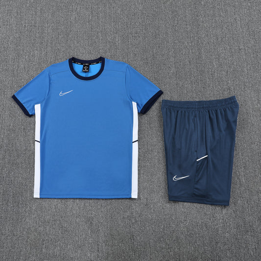 Nike training set blue