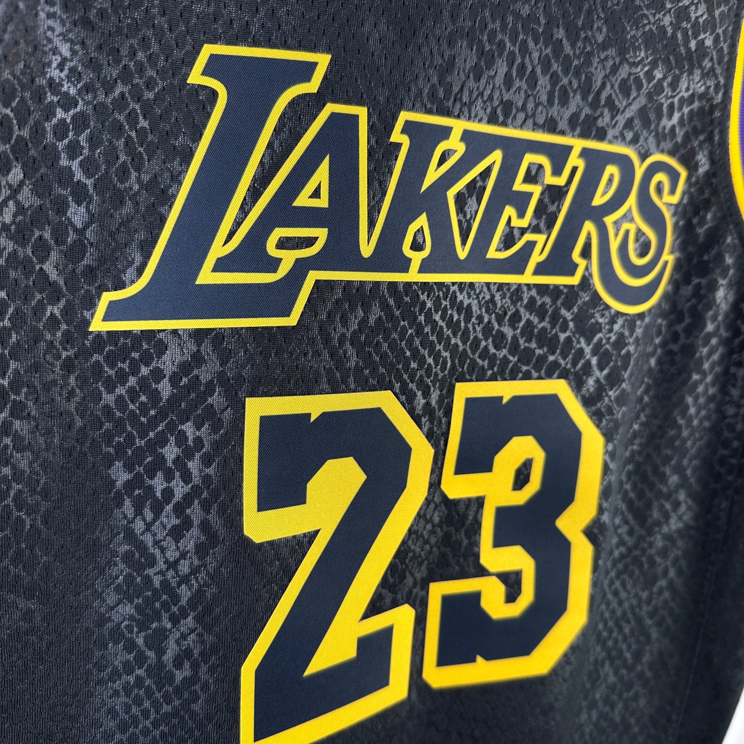 Nike NBA Lakers Lebron James Swingman Jersey