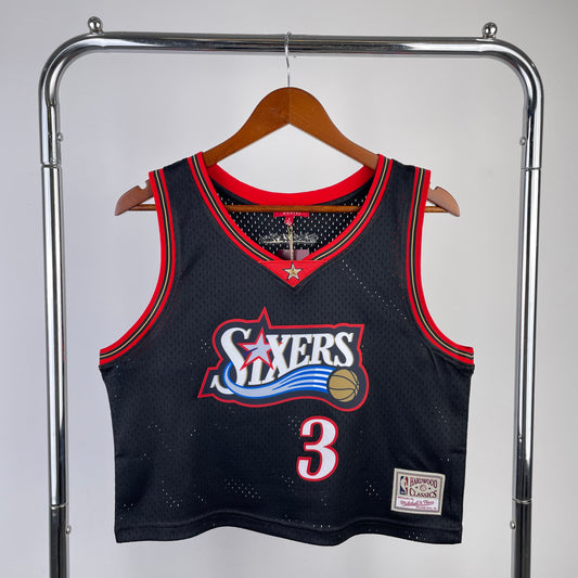 Mitchell & Ness Women's Philadelphia top