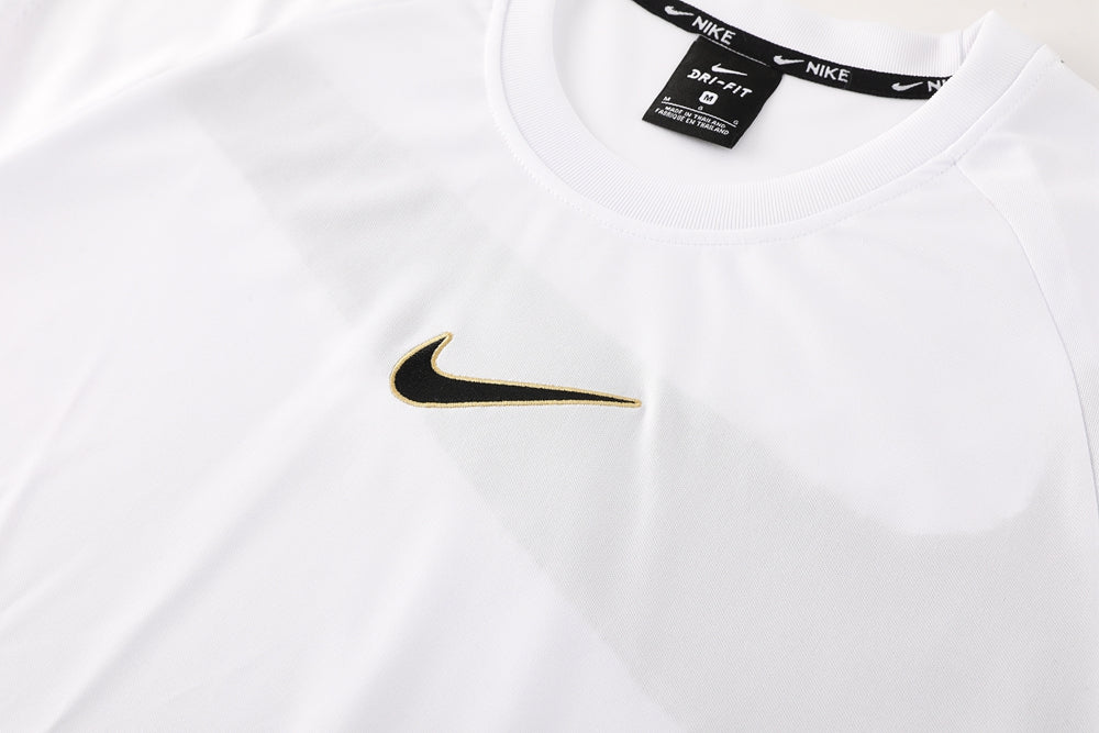 Nike set 25 white/black