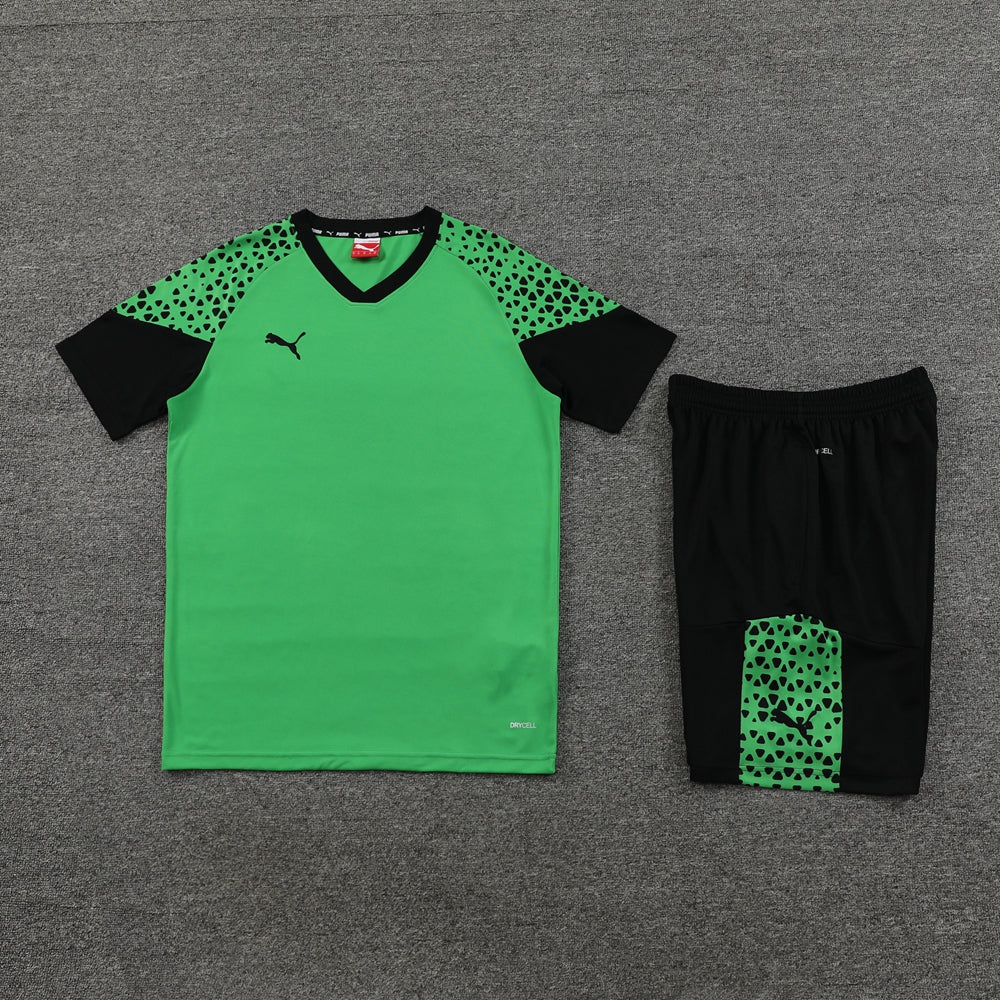 Puma T-Shirt GREEN and BLACK SHORT Set