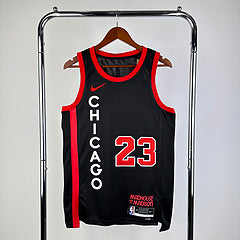 Chicago Bulls Michael Jordan 2023/24 Swingman Jersey - City Edition