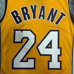 Los Angeles Lakers Kobe Bryant Mitchell & Ness 2008-09 Gold Hardwood Classics Swingman Jersey