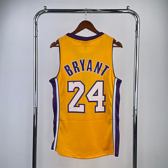 Los Angeles Lakers Kobe Bryant Mitchell & Ness 2008-09 Gold Hardwood Classics Swingman Jersey